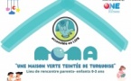 Lieu de rencontre parents- enfants 0-3ans Maison verte teintée de turquoise