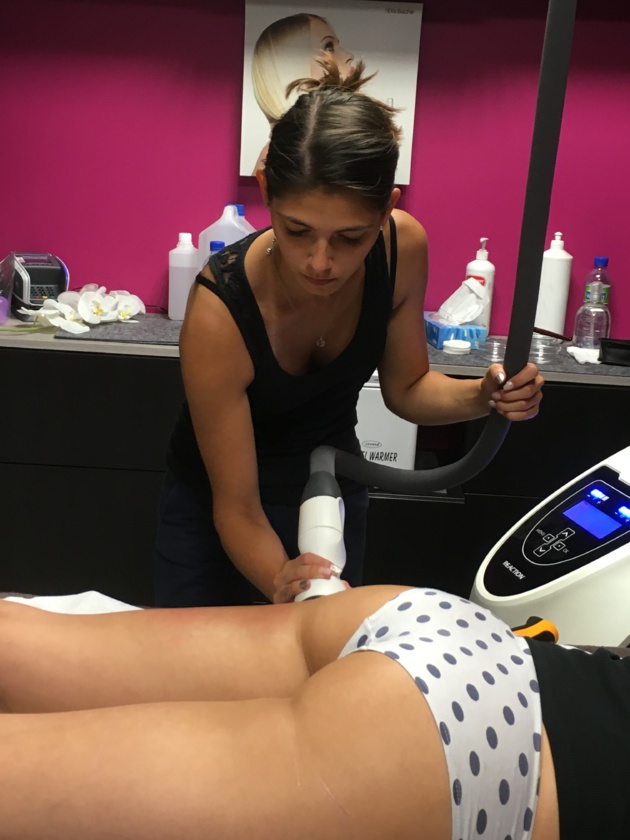 Esthétique à Waterloo : CRYOVITAL, sans aiguille et sans bistouri, un centre de beauté qui s’inspire de la médecine. Esthétique à Waterloo : CRYOVITAL, sans aiguille et sans bistouri, un centre de beauté qui s’inspire de la médecine.