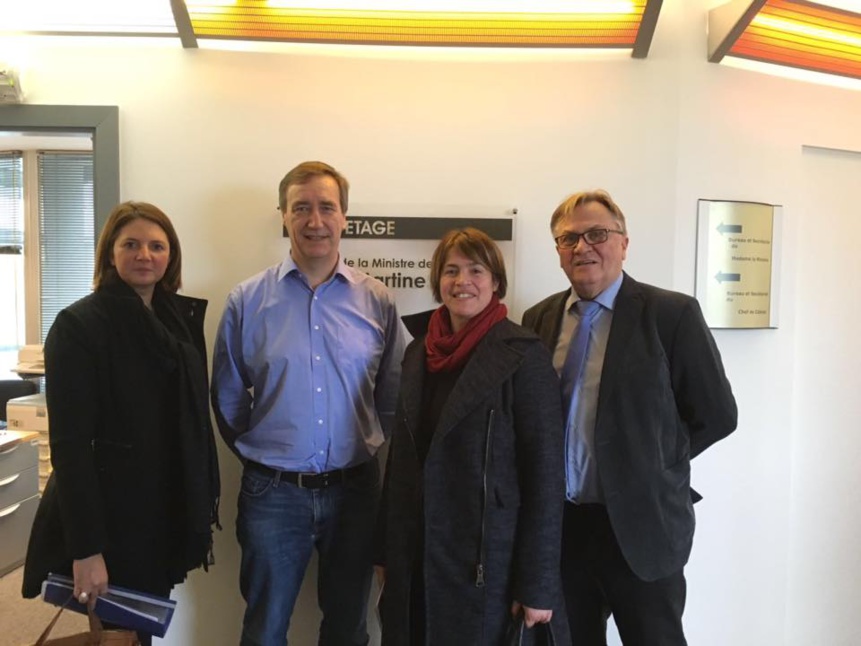 Genappe : Le 2 février, dépôt de la Motion "Enseignement secondaire" au cabinet de la Ministre Genappe : Le 2 février, dépôt de la Motion "Enseignement secondaire" au cabinet de la Ministre