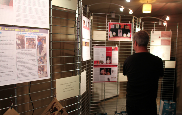 La classe de 5e E de l’Athénée Royal de Waterloo remporte le concours de journalisme culturel « Bords de scène » La classe de 5e E de l’Athénée Royal de Waterloo remporte le concours de journalisme culturel « Bords de scène »