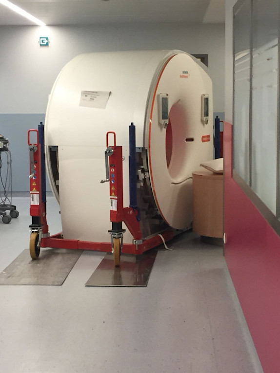 Le service de Radiologie de la Clinique Saint-Pierre d’Ottignies se dote d’un nouvel outil diagnostique au service du patient : le scanner bi-tube à double énergie.