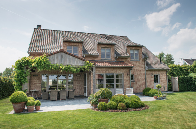 Danilith, la société qui vous facilite la construction. (Entrepreneur et construction de maisons) Danilith, la société qui vous facilite la construction. (Entrepreneur et construction de maisons)