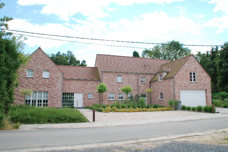 Danilith, la société qui vous facilite la construction. (Entrepreneur et construction de maisons) Danilith, la société qui vous facilite la construction. (Entrepreneur et construction de maisons)