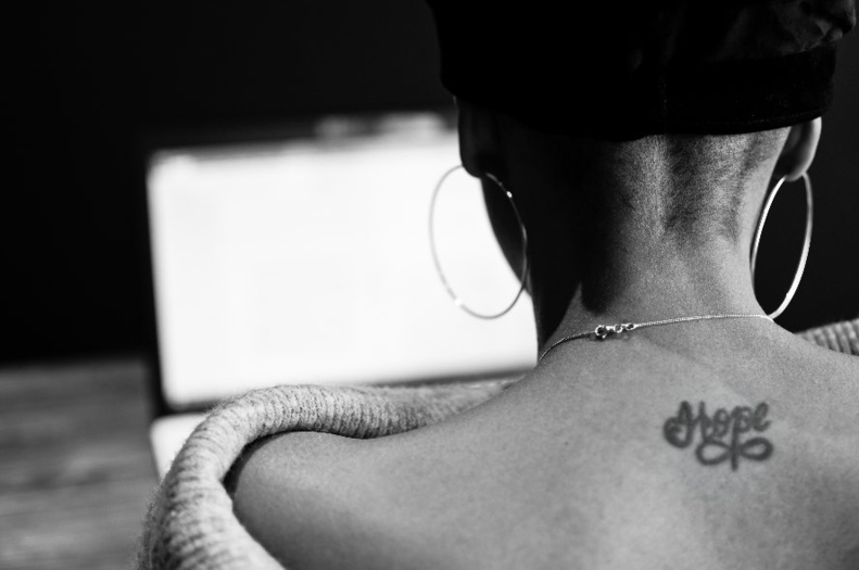 Brabant wallon : Connaissez-vous la romancière et novelliste Kandly Spense ? Brabant wallon : Connaissez-vous la romancière et novelliste Kandly Spense ?