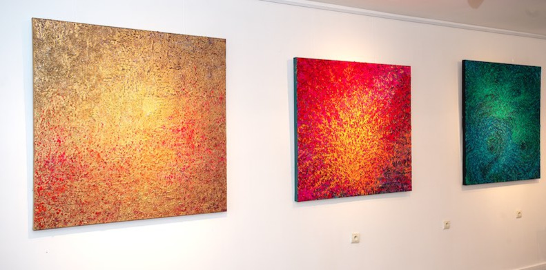 Brabant wallon : La boutique "Femme de toi" et la galerie d'Art "Pink Gallery". Quand la mode et l'art cohabitent. Brabant wallon : La boutique "Femme de toi" et la galerie d'Art "Pink Gallery". Quand la mode et l'art cohabitent.