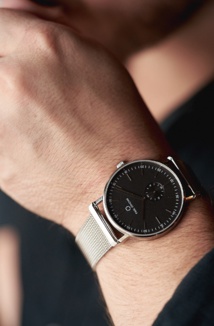 Montres Carl Edmond : La classe venue du Nord. Montres Carl Edmond : La classe venue du Nord.