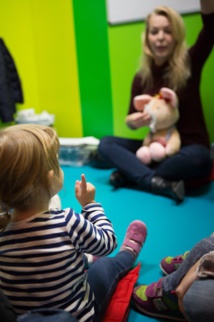 Kids & Us : Language School - Cours d'anglais pour enfants de 1 à 18 ans Kids & Us : Language School - Cours d'anglais pour enfants de 1 à 18 ans