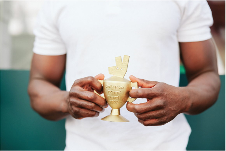 Les coursiers Deliveroo élisent leur restaurant préféré à Waterloo et décernent le Riders’ AwaRrd à My Tannour Les coursiers Deliveroo élisent leur restaurant préféré à Waterloo et décernent le Riders’ AwaRrd à My Tannour
