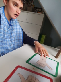 Quand la logopédie et la psychologie se mettent au service du handicap Quand la logopédie et la psychologie se mettent au service du handicap