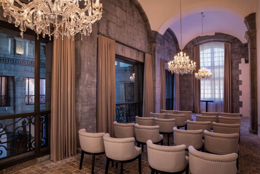 ROYAL HAINAUT SPA & RESORT HÔTEL À VALENCIENNES ROYAL HAINAUT SPA & RESORT HÔTEL À VALENCIENNES