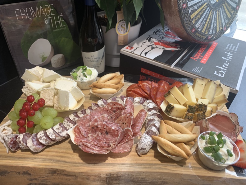 Fromagerie " Le Solitaire " La Hulpe Fromagerie " Le Solitaire " La Hulpe