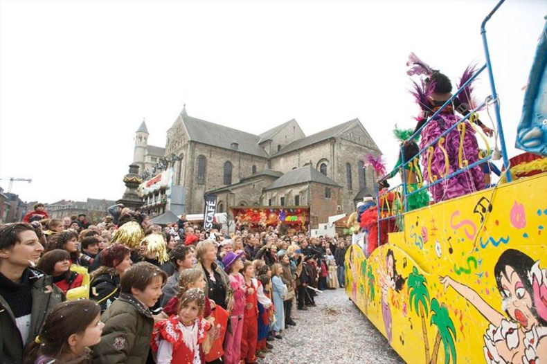 Carnaval de nivelles Carnaval de nivelles