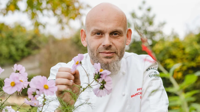 Ohain : Le restaurant " La Table " de Benjamin Laborie obtient sa première étoile dans le guide Michelin. Ohain : Le restaurant " La Table " de Benjamin Laborie obtient sa première étoile dans le guide Michelin.