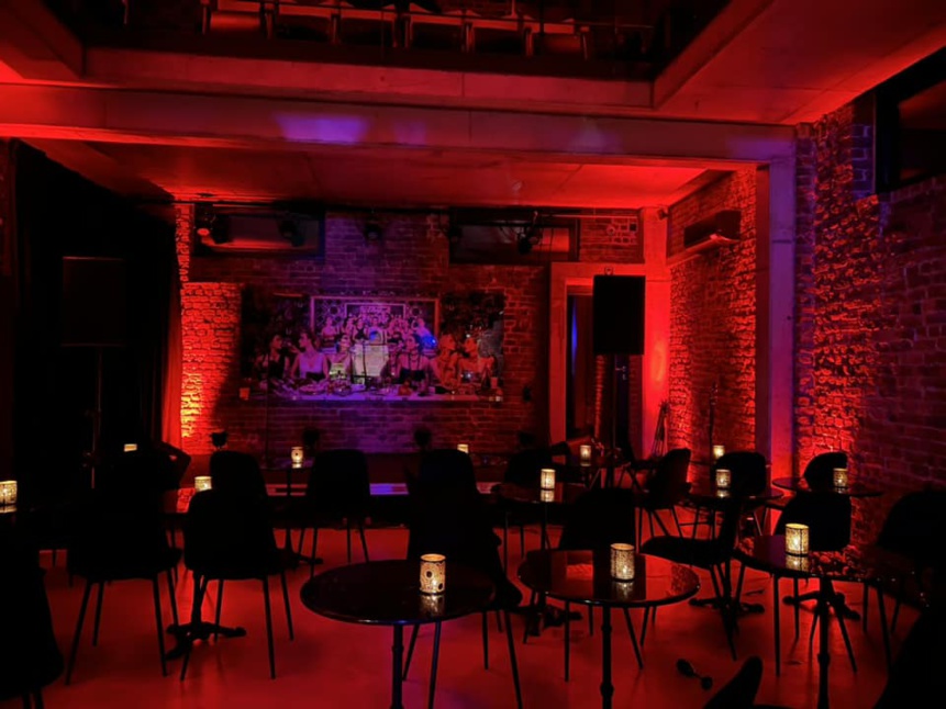 " La Cantatrice Chauve " café-théatre à Waterloo " La Cantatrice Chauve " café-théatre à Waterloo