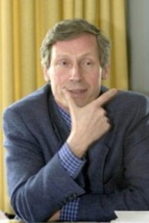 30/09/2015 - Conférence AGAP'o « Pour mieux comprendre nos ados » de Philippe van Meerbeeck 30/09/2015 - Conférence AGAP'o « Pour mieux comprendre nos ados » de Philippe van Meerbeeck