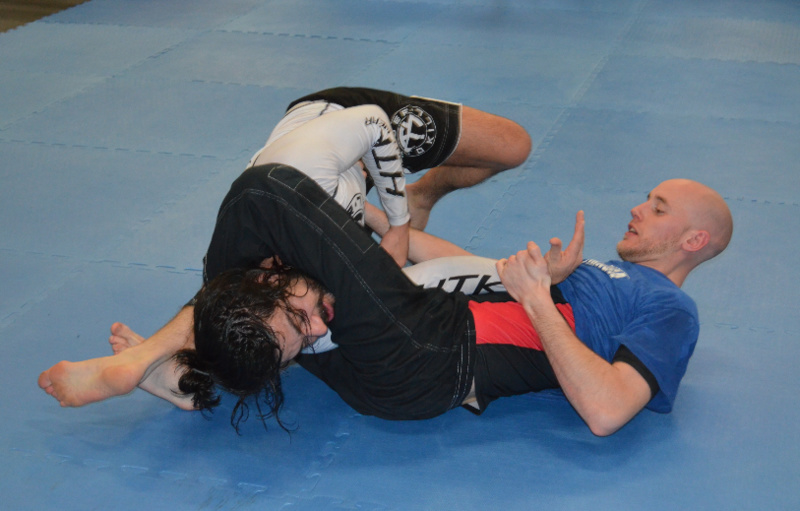 Fight-Off Wavre : Embouteillage sur le ring…(Boxe - Krav Mag - MMA - Wavre - Brabant wallon) Fight-Off Wavre : Embouteillage sur le ring…(Boxe - Krav Mag - MMA - Wavre - Brabant wallon)