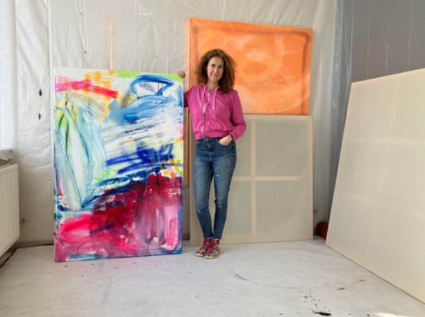 Conversation avec Roxane Malu : Un Voyage dans l'Univers d'une artiste du Brabant wallon"