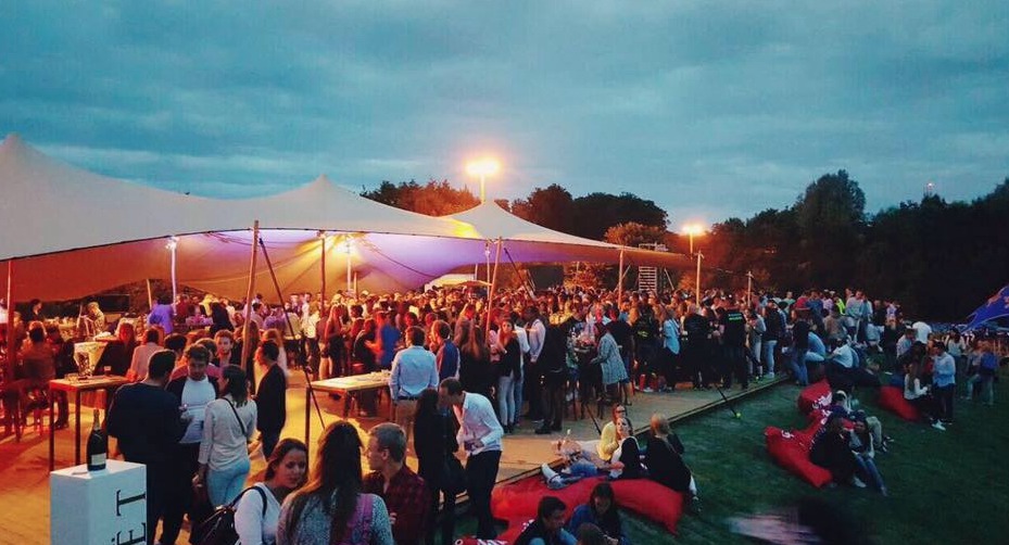 Waterloo : Soyez à la plage ! (+ vidéo) Waterloo : Soyez à la plage ! (+ vidéo)