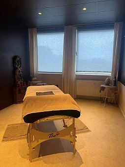 Découvrez le nouveau cabinet de massages Renata França d'Isabelle Caussin à Waterloo Découvrez le nouveau cabinet de massages Renata França d'Isabelle Caussin à Waterloo