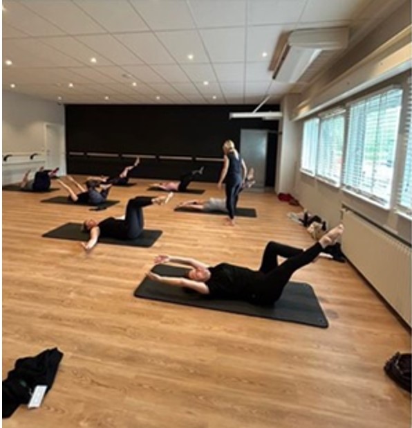 Préparez votre rentrée sportive avec Sunpilates & Co : Pilates, Pilates Barre, et EMS à Wavre Préparez votre rentrée sportive avec Sunpilates & Co : Pilates, Pilates Barre, et EMS à Wavre