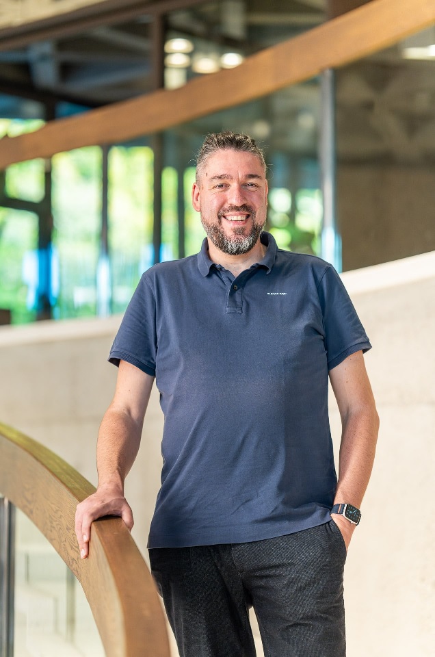 Grégory Descamps : L’art d’organiser le travail et de gérer des équipes avec agilité Grégory Descamps : L’art d’organiser le travail et de gérer des équipes avec agilité