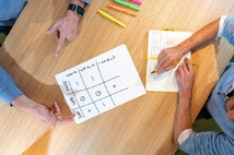 Grégory Descamps : L’art d’organiser le travail et de gérer des équipes avec agilité Grégory Descamps : L’art d’organiser le travail et de gérer des équipes avec agilité