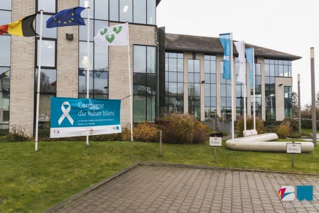 Opération Ruban blanc en Brabant wallon : ensemble contre les violences faites aux femmes Opération Ruban blanc en Brabant wallon : ensemble contre les violences faites aux femmes