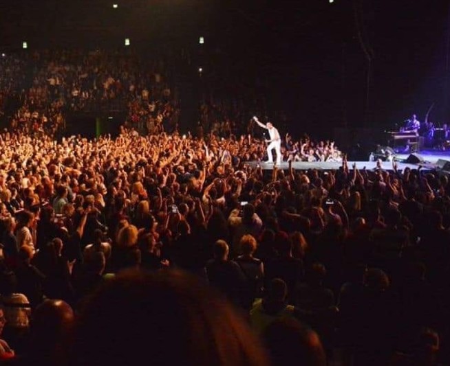 A NIGHT OF QUEEN : Une Soirée Rock Inoubliable à La Sucrerie A NIGHT OF QUEEN : Une Soirée Rock Inoubliable à La Sucrerie