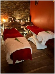 Spa privatif, alliant Hammam, Sauna, Jacuzzi, massages Spa privatif, alliant Hammam, Sauna, Jacuzzi, massages