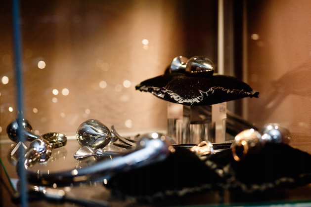 Quand le plaisir fait sa révolution... Madame Rêve... (Love shop Waterloo) Quand le plaisir fait sa révolution... Madame Rêve... (Love shop Waterloo)