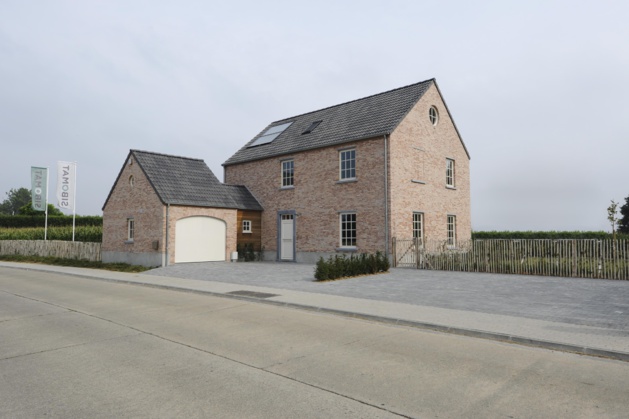 Construire avec Sibomat, bien plus que du clé sur porte ! Construire avec Sibomat, bien plus que du clé sur porte !