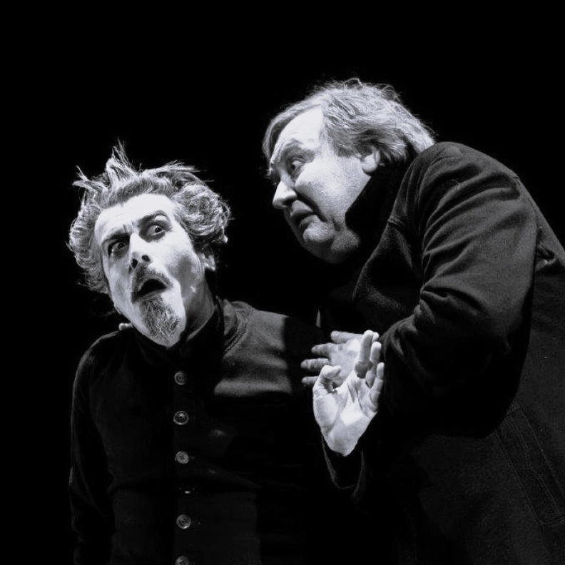 Fantastique, Humour, Pouvoir