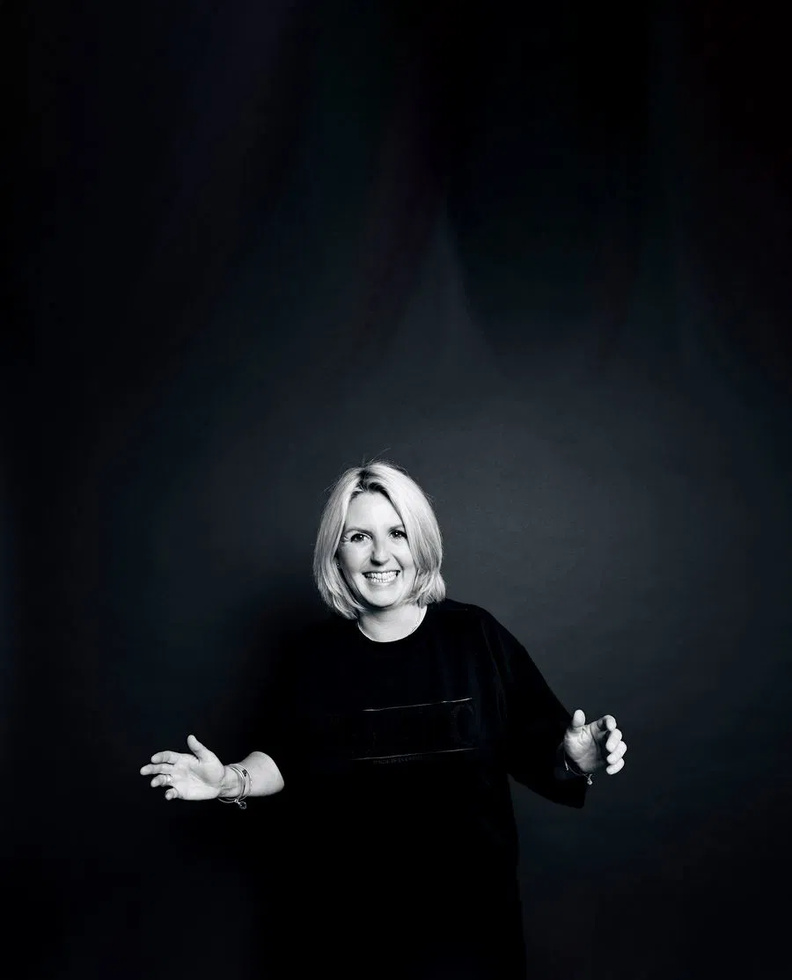 Humour, Énergie, Authenticité Humour, Énergie, Authenticité