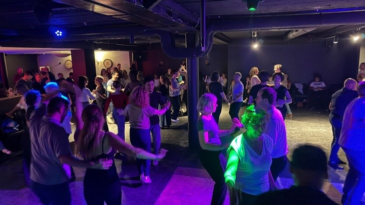 Salsa, Danse, Latino