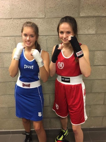 Ysaline et Faustine, deux jeunes boxeuses prometteuses du Brabant wallon qui s’entraînent chez Fight Off