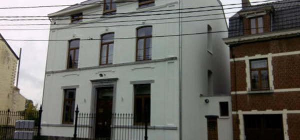 Court-Saint-Etienne : Bienvenue chez nous !