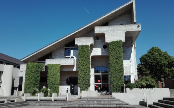 Livre et Art : Rêve de papier - Papier de rêve à Louvain la Neuve (Brabant wallon)