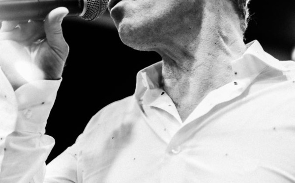 Ce 10 février, à l'Acte 3, ne manquez pas "Aimer", le concert-spectacle de Fabian Delahaut