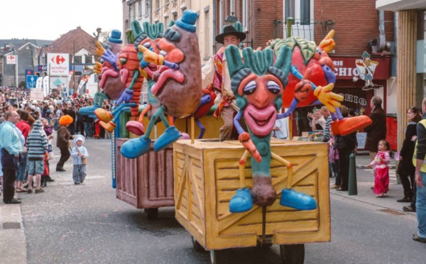 Carnavals en Brabant Wallon : Plumes, Costumes et Festivités