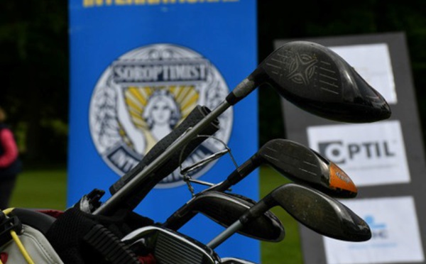 Journée Caritative de Golf : Le Club Soroptimist Val Brabant-Waterloo Collecte des Fonds pour L’Eglantier et Infirmiers de Rue