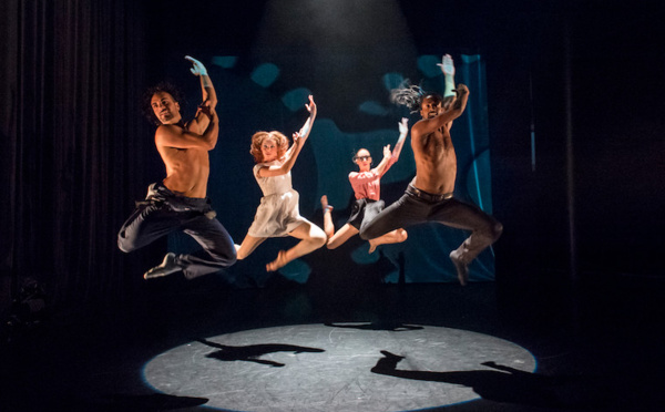 Nono Battesti investi le Centre culturel de Waterloo !