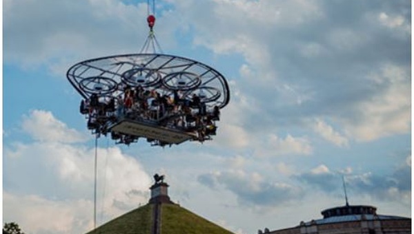 Dinner in the Sky 2025 : une envolée gastronomique au-dessus de Waterloo