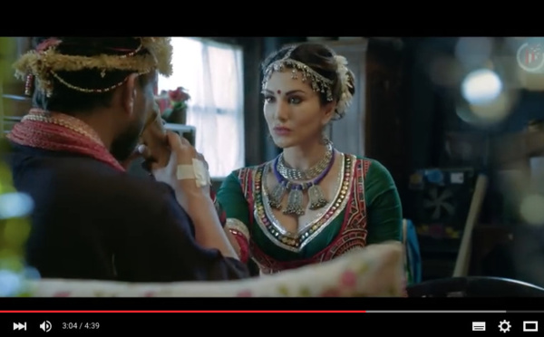 Pub anti tabac avec une ex actrice porno... La fin va vous tuer !