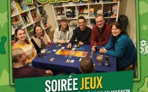 Soirée jeux mensuelle : Les Idées Bleues invitent petits et grands à une nuit ludique