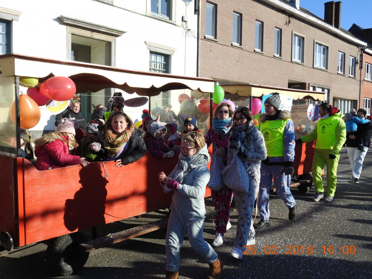 Carnaval de Perwez wawa magazine Brabant wallon 00145