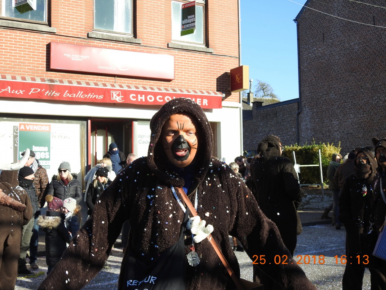 Carnaval de Perwez wawa magazine Brabant wallon 00156
